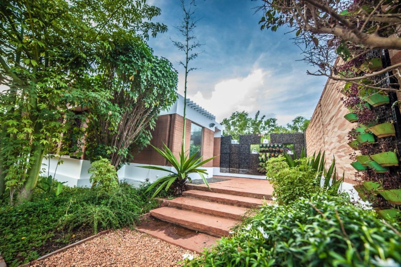 Bougan Villa Auroville Buitenkant foto